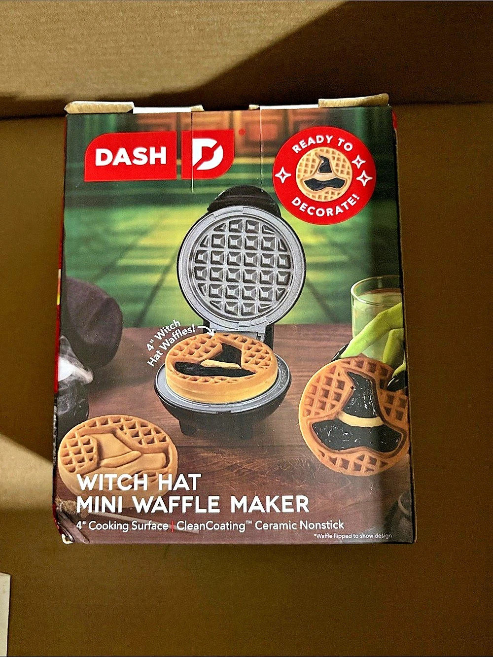 Dash Witch Hat Mini Waffle Maker